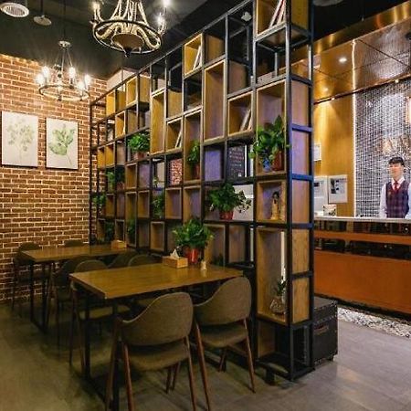 James Joyce Coffetel- Xianyang Renmin Road Central Square Store Hotel Exterior photo